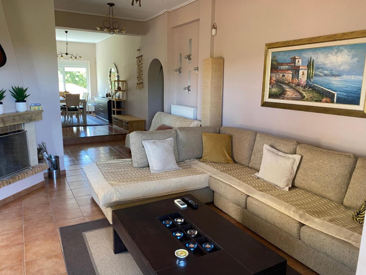 Relaxing Villa With Swimming Pool And Garden Agios Georgios  Exterior foto