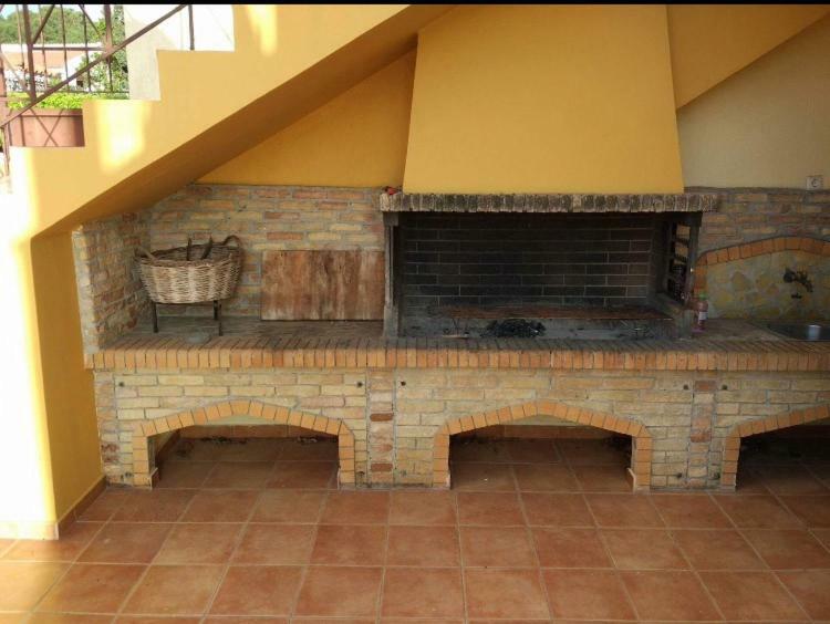 Relaxing Villa With Swimming Pool And Garden Agios Georgios  Exterior foto