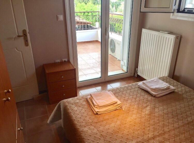 Relaxing Villa With Swimming Pool And Garden Agios Georgios  Exterior foto