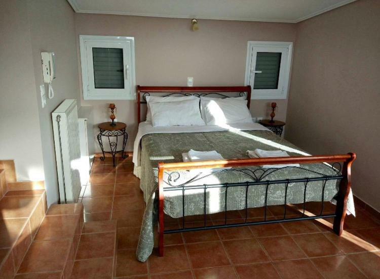 Relaxing Villa With Swimming Pool And Garden Agios Georgios  Exterior foto